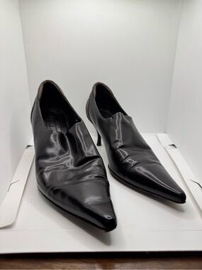 Couture Donald Pluner pump heels